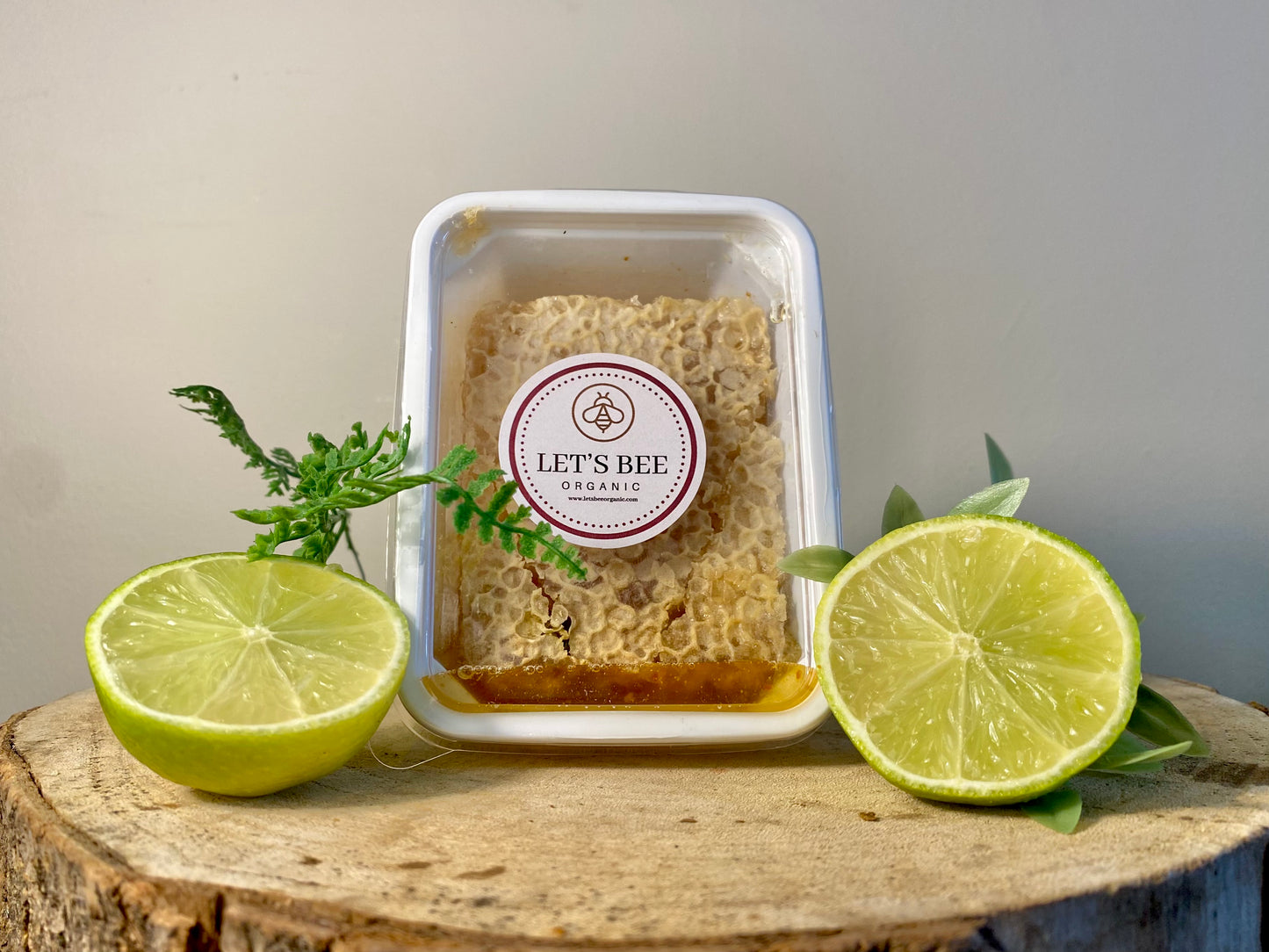 Organic lime honeycomb from Studley is a delightful natural treat crafted by bees that forage on the nectar of lime blossoms. This honeycomb features a vibrant, golden hue and a unique flavor profile that combines sweet and tangy citrus notes. Rich in antioxidants and nutrients, organic lime honeycomb offers potential health benefits, including supporting digestion and boosting the immune system. Hand-harvested with care, it embodies sustainable beekeeping practices and is free from pesticides and chemicals